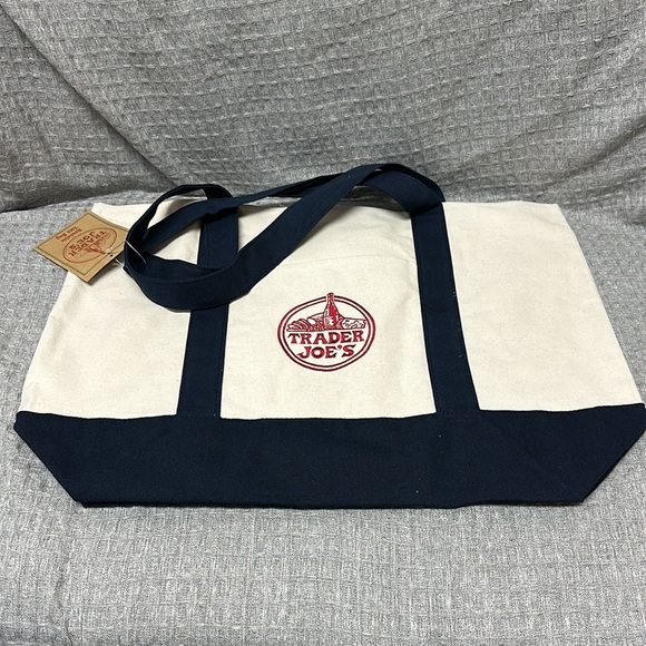 Trader Joe’s, navy blue large tote bag - Picture 5 of 6